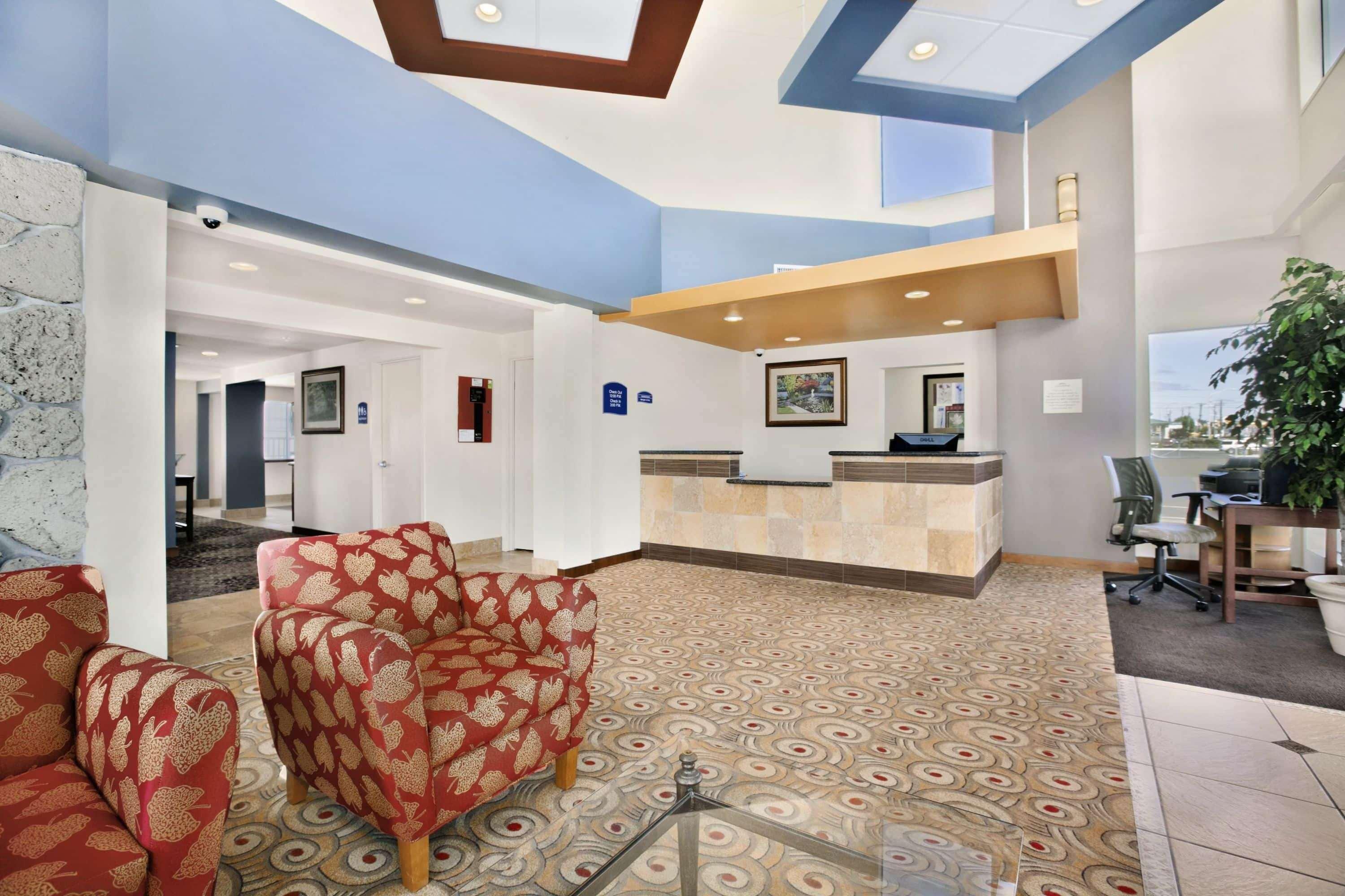 South Tacoma Suites ภายนอก รูปภาพ
