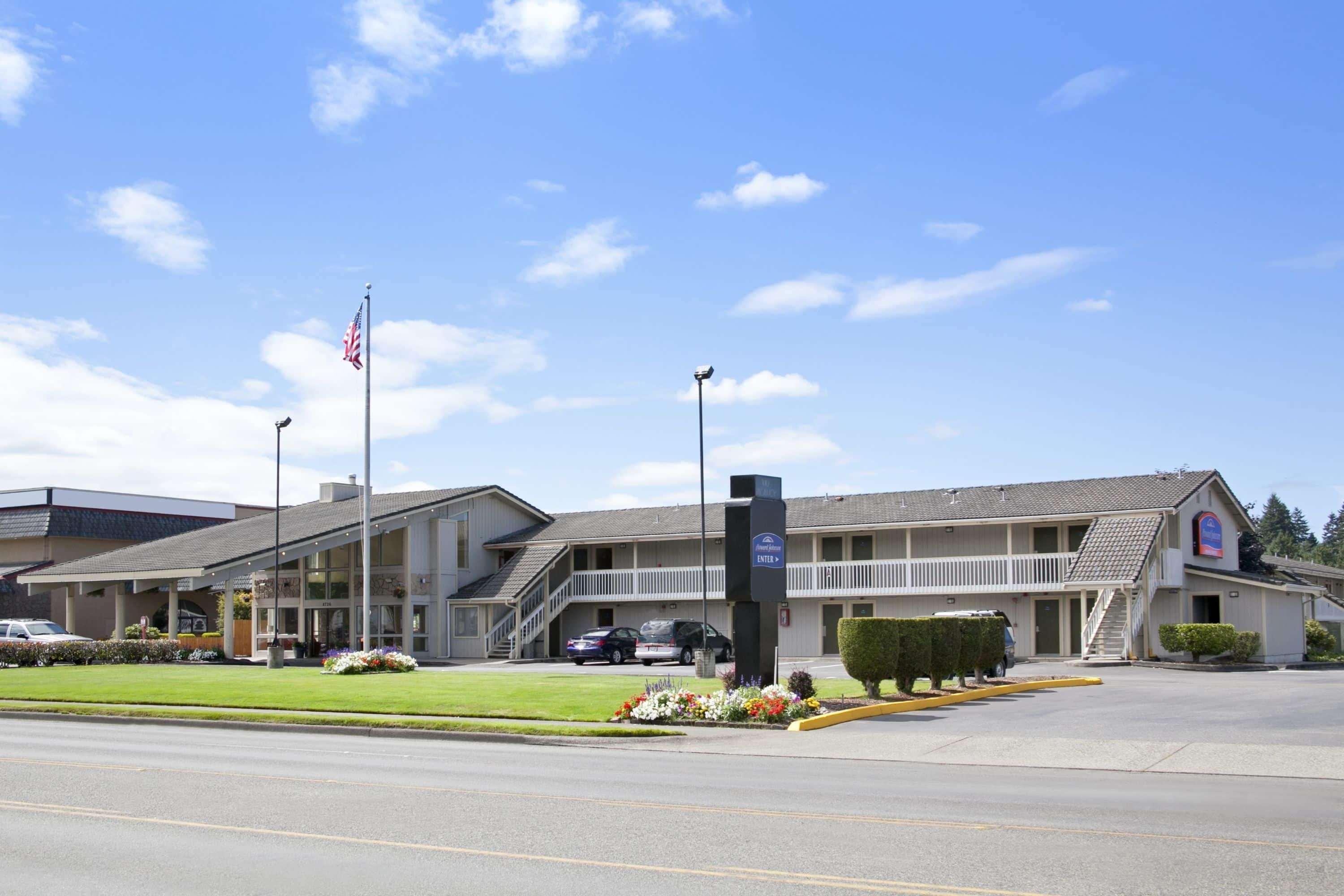 South Tacoma Suites ภายนอก รูปภาพ
