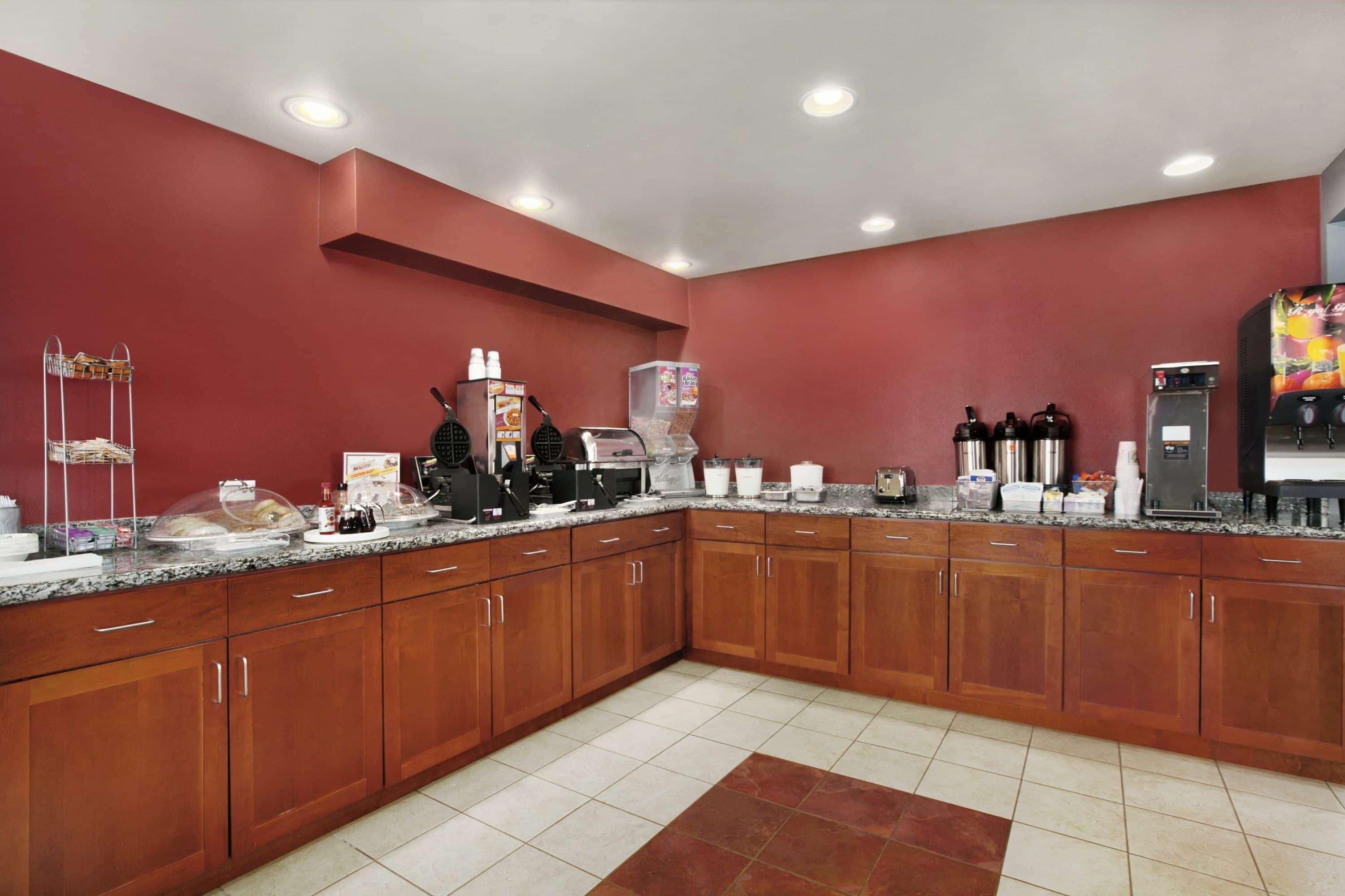 South Tacoma Suites ภายนอก รูปภาพ