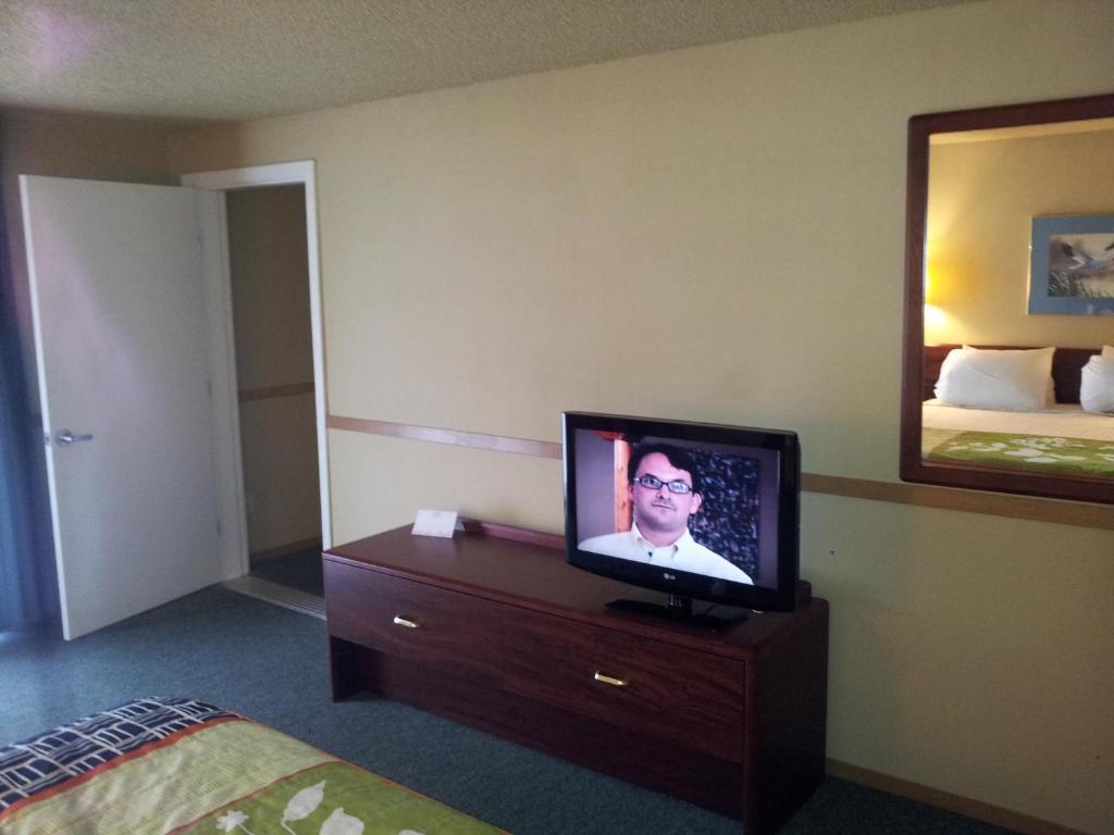 South Tacoma Suites ภายนอก รูปภาพ